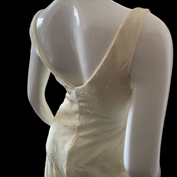 PROM DRESS B Darlin Cream Sparkly Sleeveless Asymmetrical Dress size 7/8 - Picture 3 of 16